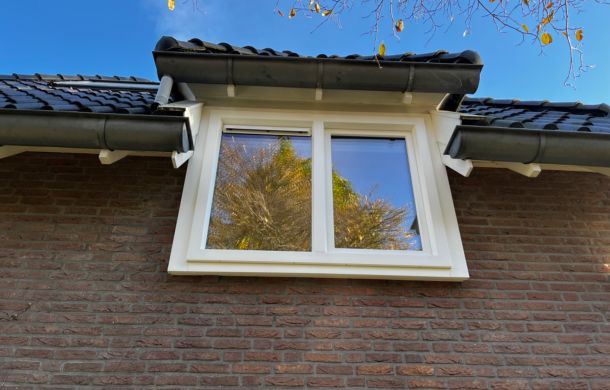 Kunststof kozijnen voor een jaren 30-woning