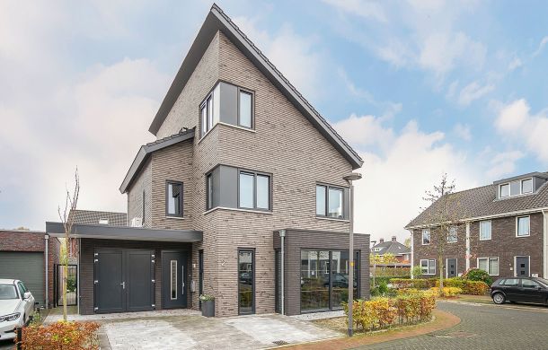 De 9 veelgestelde vragen over kunststof gevelbekleding